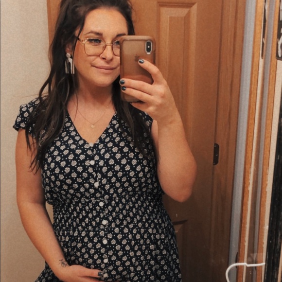 Meet your Posher, Amanda - Picture 1 of 1